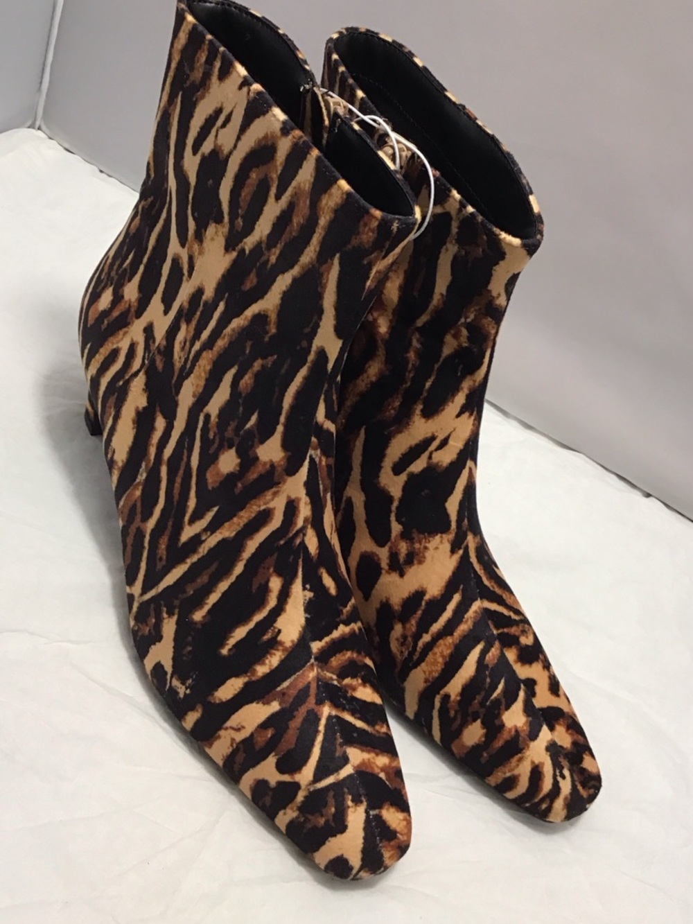 A New Day Women’s Leopard-Print Ankle Boots in Tan/Black - Picture 4 of 11